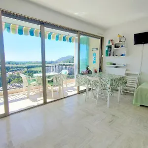Appartement Studio Confort, Mandelieu